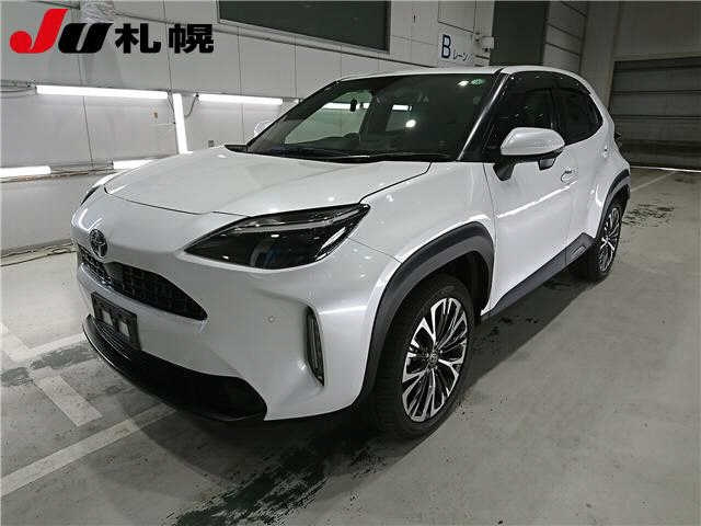 TOYOTA YARIS CROSS 2023