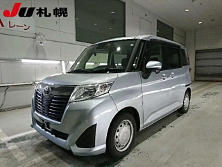TOYOTA ROOMY 2020