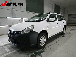 NISSAN AD 2019