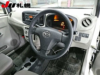 DAIHATSU MIRA E S 2014