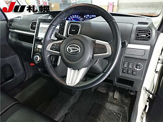 DAIHATSU TANTO 2016