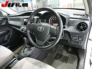 TOYOTA COROLLA AXIO 2017