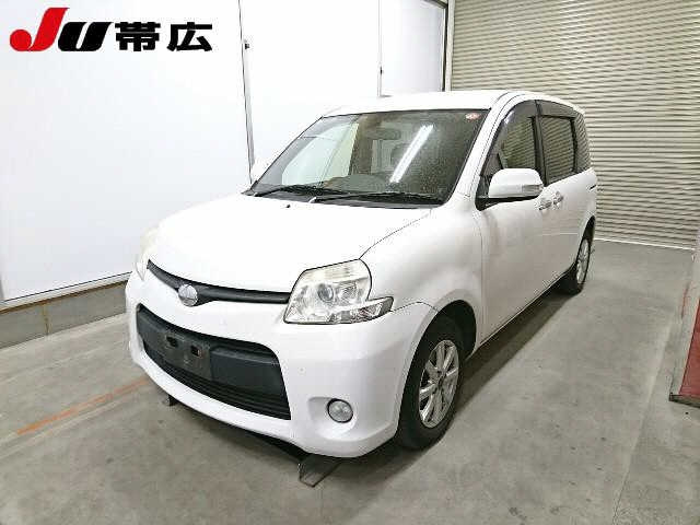 TOYOTA SIENTA 2012