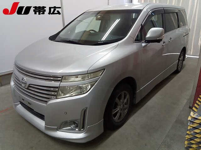 NISSAN ELGRAND 2011