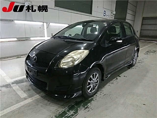TOYOTA VITZ 2010