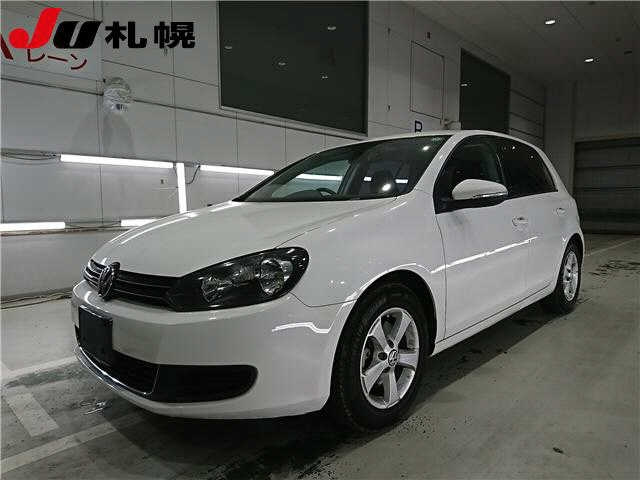 VOLKSWAGEN GOLF 2010