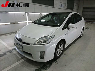 TOYOTA PRIUS 2011