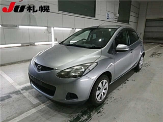 MAZDA DEMIO 2010