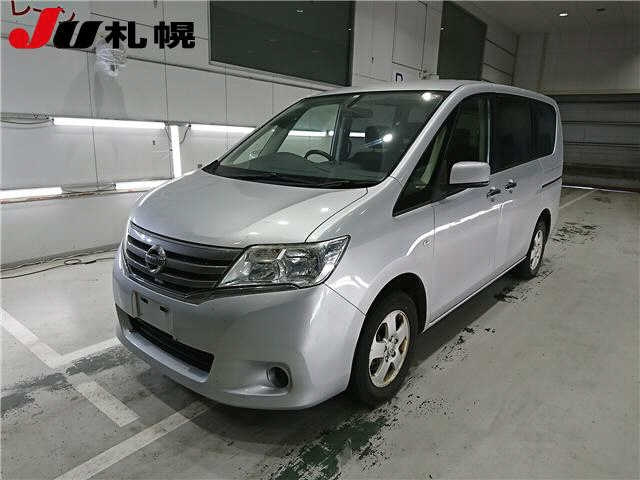NISSAN SERENA 2013