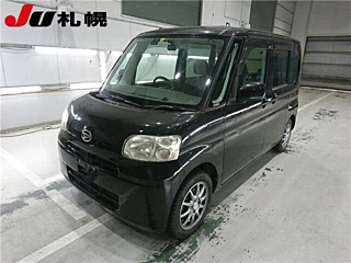 DAIHATSU TANTO 2011