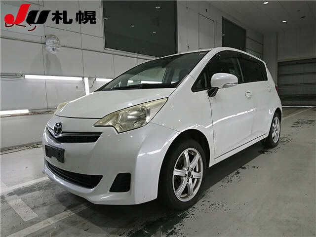 TOYOTA RACTIS 2012