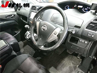 NISSAN SERENA 2012