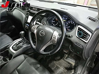 NISSAN X-TRAIL 2015
