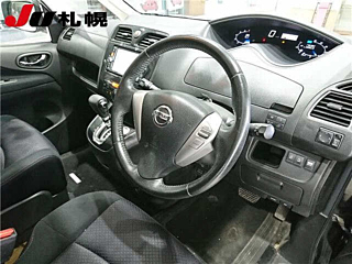 NISSAN SERENA 2013