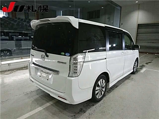 HONDA STEP WAGON 2012