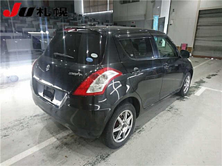 SUZUKI SWIFT 2012