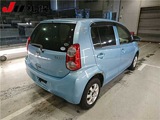 DAIHATSU BOON 2010