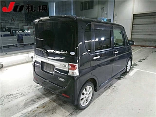 DAIHATSU TANTO 2008