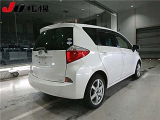 TOYOTA RACTIS 2012