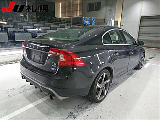 VOLVO S60 2012