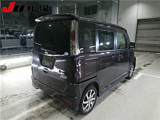 NISSAN ROOX 2013