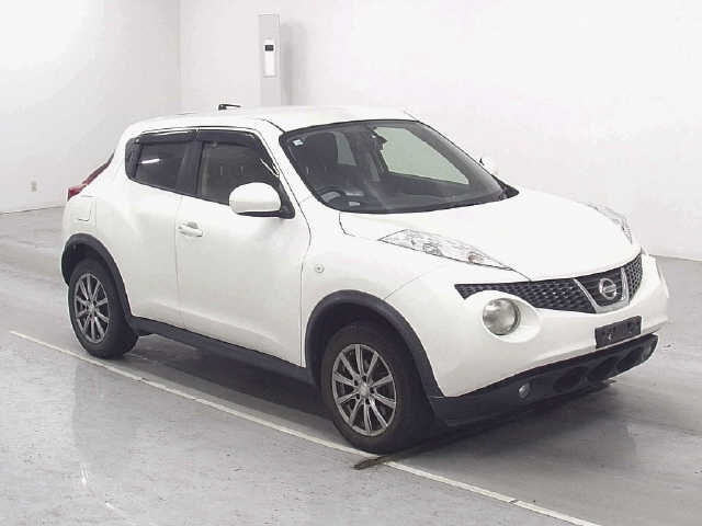 NISSAN JUKE 2012