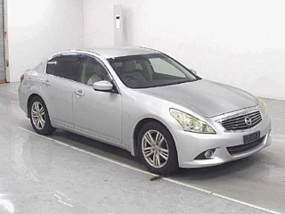 NISSAN SKYLINE 2010