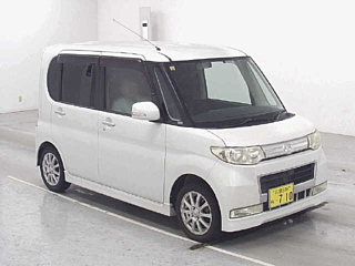 DAIHATSU TANTO 2008