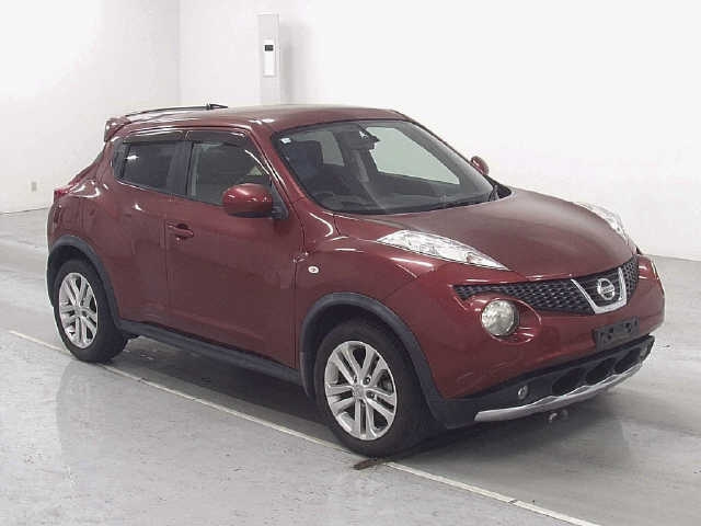NISSAN JUKE 2010