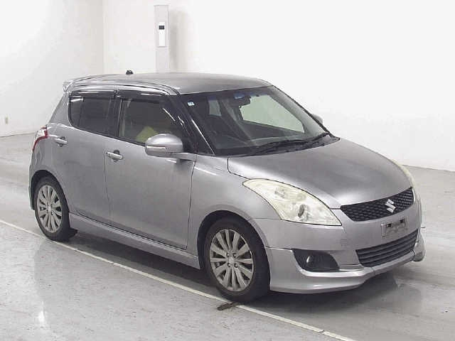 SUZUKI SWIFT 2012