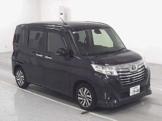 TOYOTA ROOMY 2016