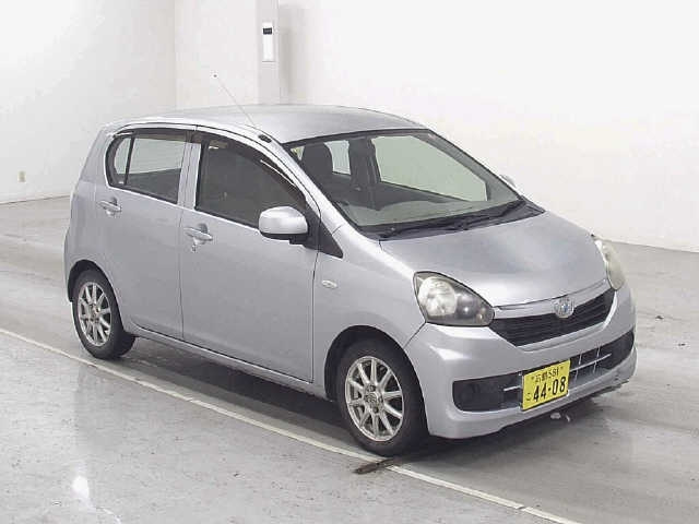 DAIHATSU MIRA E S 2014