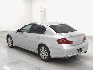 NISSAN SKYLINE 2010