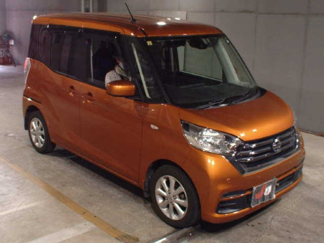 NISSAN DAYZ ROOX 2018