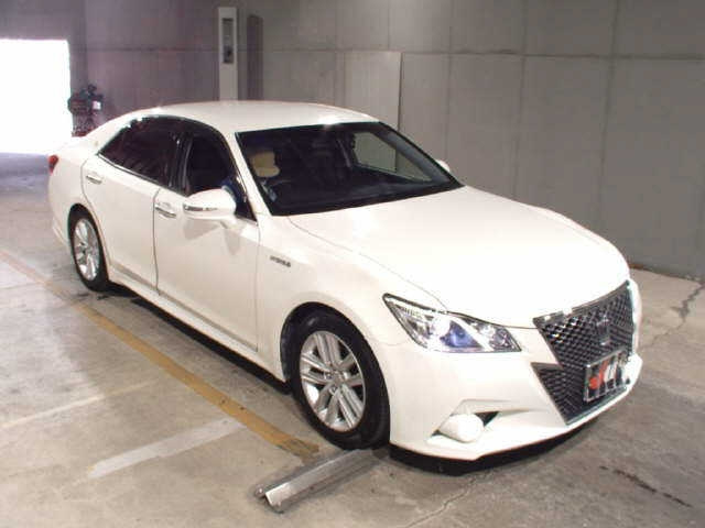 TOYOTA CROWN 2013