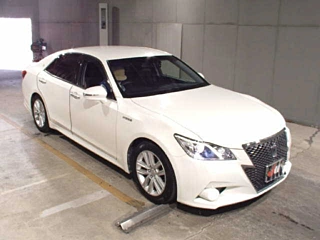TOYOTA CROWN 2013