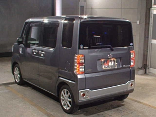 DAIHATSU WAKE 2015