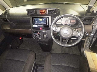 TOYOTA ROOMY 2022