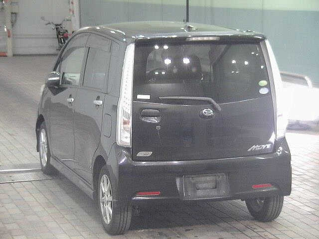 DAIHATSU MOVE 2016
