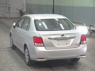 TOYOTA COROLLA AXIO 2015