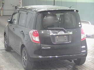 TOYOTA RACTIS 2010