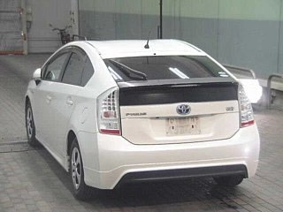 TOYOTA PRIUS 2010