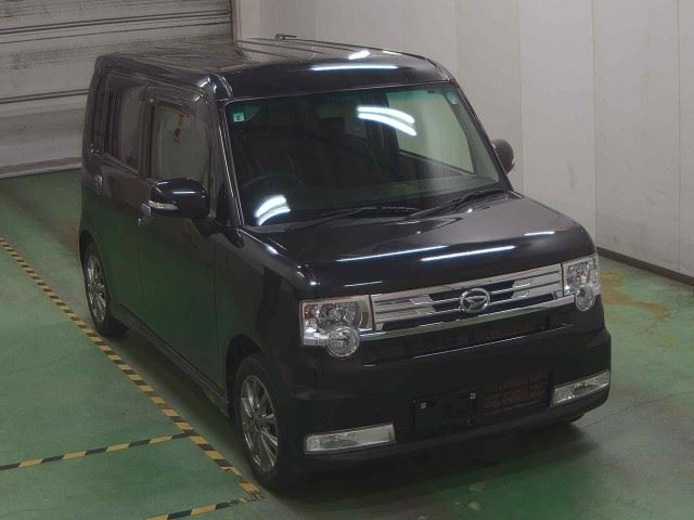 DAIHATSU MOVE CONTE 2015