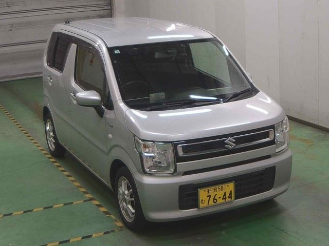 SUZUKI WAGON R 2018