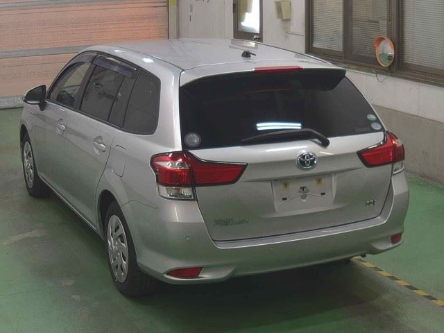 TOYOTA COROLLA FIELDER 2018