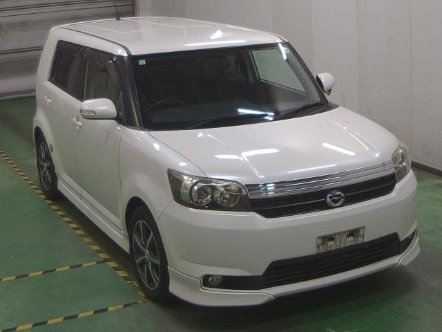 TOYOTA COROLLA RUMION 2015
