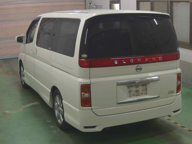 NISSAN ELGRAND 2008
