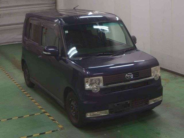 DAIHATSU MOVE CONTE 2011
