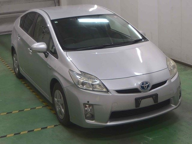 TOYOTA PRIUS 2010