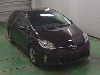 TOYOTA PRIUS 2014
